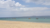 Einige Ruderboote am Playa Mujeres.